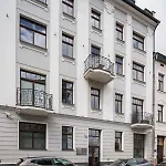 Апартаменты Discover - 5 Borowickiej St - Next To Opera And Unity Centre