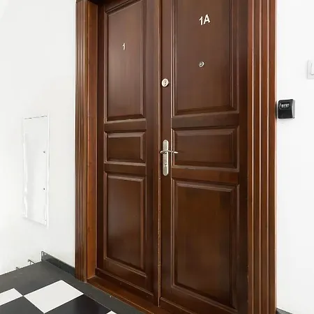 Discover - 5 Borowickiej St - Next To Opera And Unity Centre * Krakau